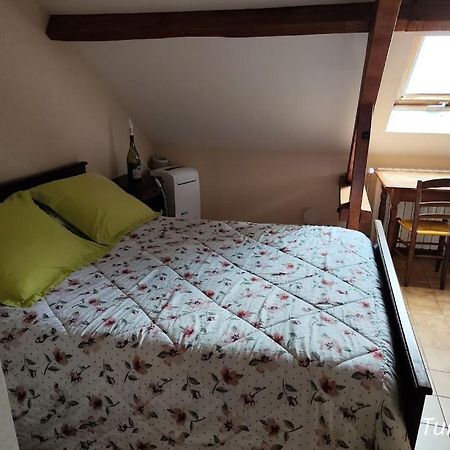 Bed and Breakfast A L'Etape De La Ferme Noailles  Zewnętrze zdjęcie