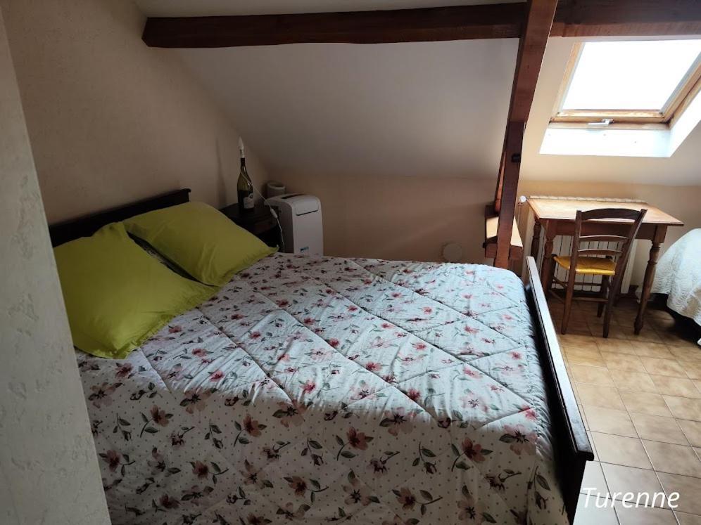 Bed and Breakfast A L'Etape De La Ferme Noailles  Zewnętrze zdjęcie